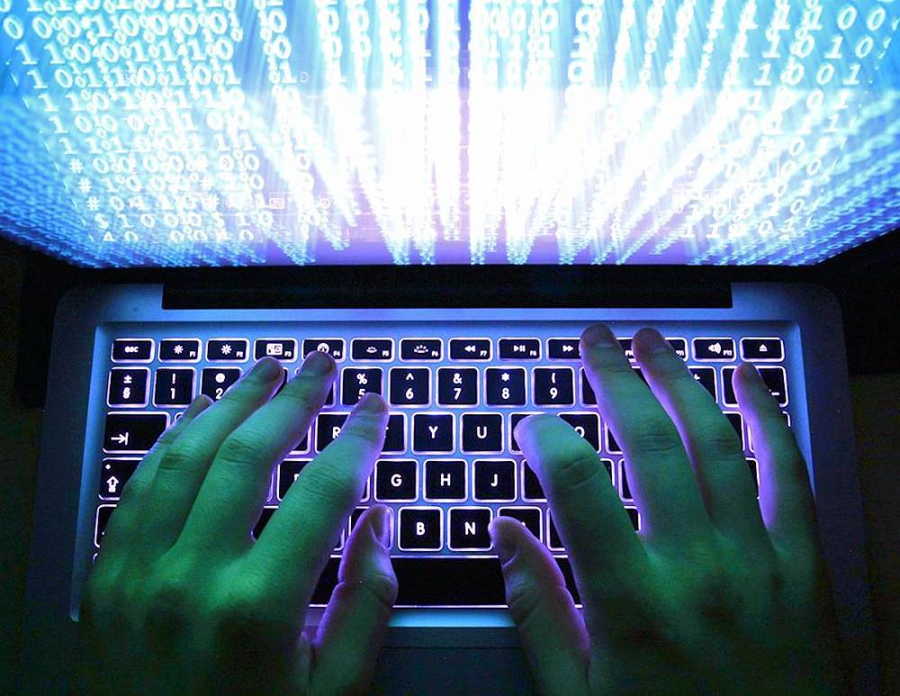 В продаже появилась база данных 9 млн клиентов курьерской службы СДЭК - newsland.com