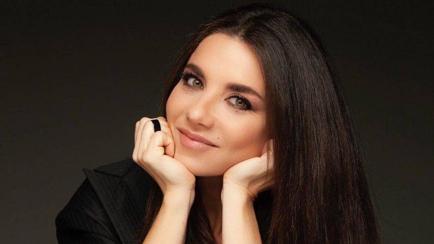 Анна Плетнева - «Такими данными грех не похвастать»: Плетнева в откровенном боди пленила фанатов - 5-tv.ru