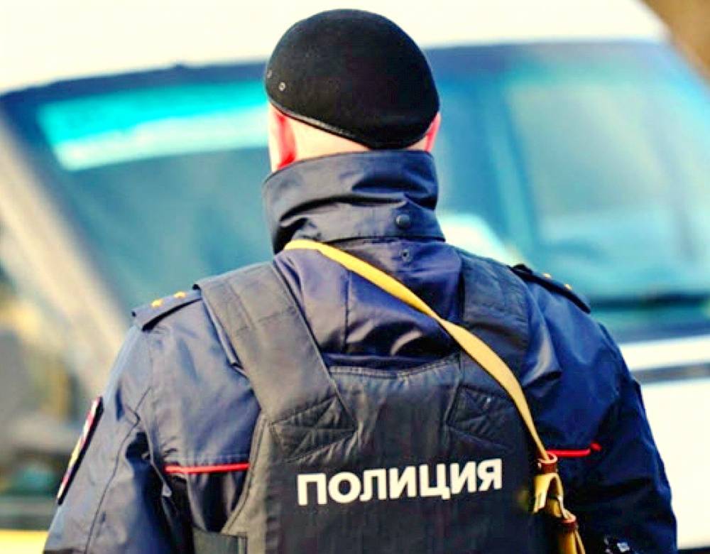 В Москве пьяная компания обстреляла налоговую - newsland.com - Москва