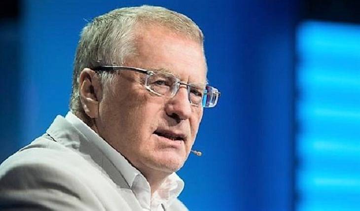 Владимир Жириновский - Жириновский предложил вдвое сократить численность депутатов ГД - mirnov.ru - Россия