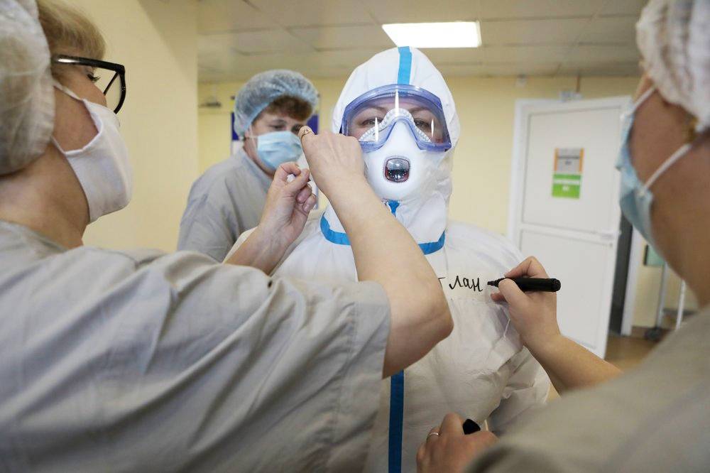 Михаил Мишустин - Мишустин потребовал вовремя оплатить труд и риск медиков - tvc.ru - Магадан - Чукотка