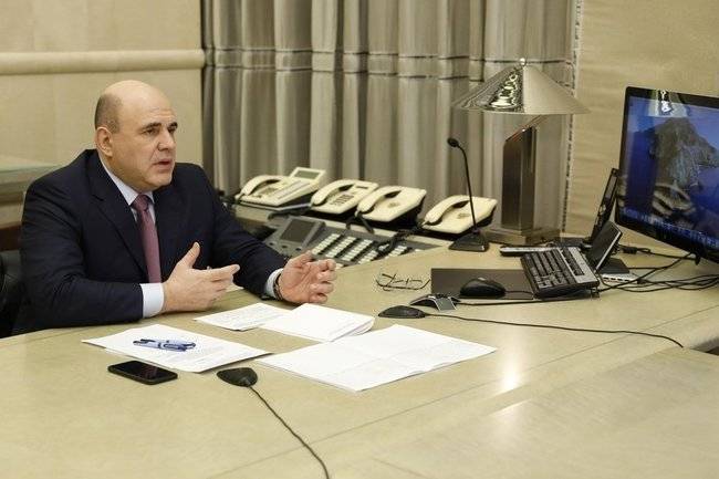 Владимир Путин - Михаил Мурашко - Два дня на выполнение поручения Путина: Мишустин потребовал срочно раздать деньги медикам - infox.ru - Россия