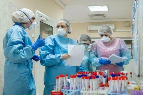 Марина Макарова - Сотни тюменских студентов-медиков присоединились к работе поликлиник и больниц - nakanune.ru - Тюмень