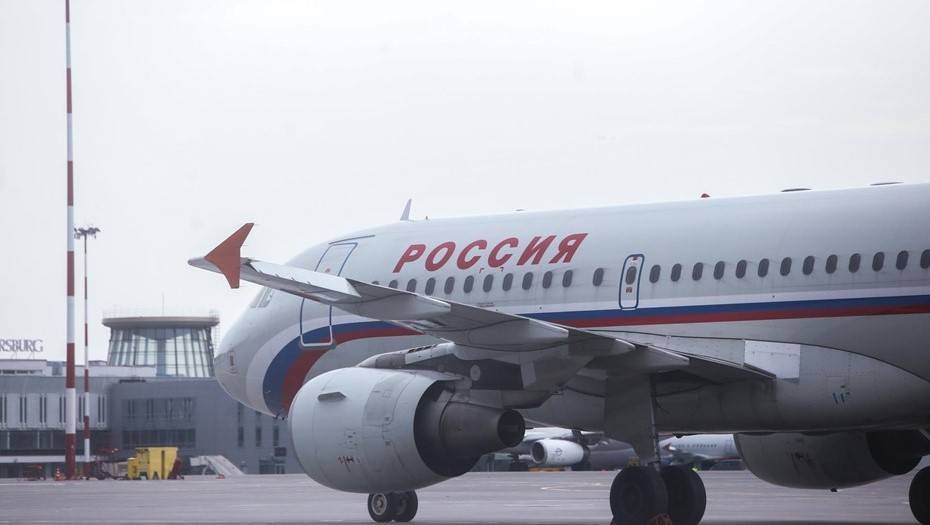 Самолёт футбольного клуба "Зенит" экстренно возвращается в Пулково - dp.ru - Россия - Санкт-Петербург - Уфа