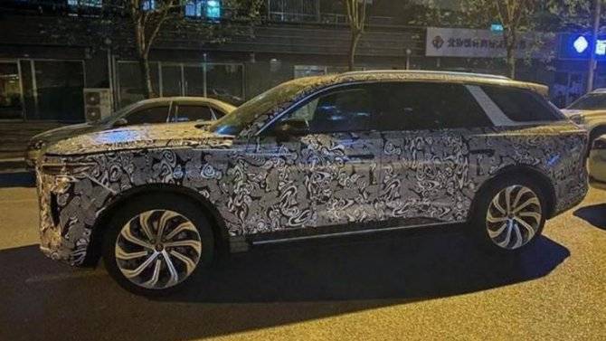 Роскошный электромобиль Hongqi E115 лишился камуфляжа - usedcars.ru - Гуанчжоу