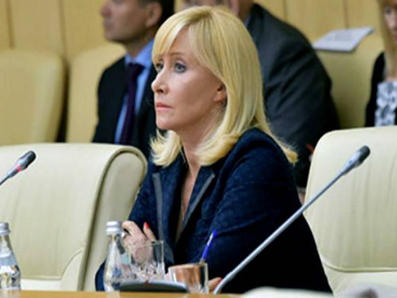 Вячеслав Володин - Оксана Пушкина - Депутат Оксана Пушкина заразилась коронавирусом - bloknot.ru