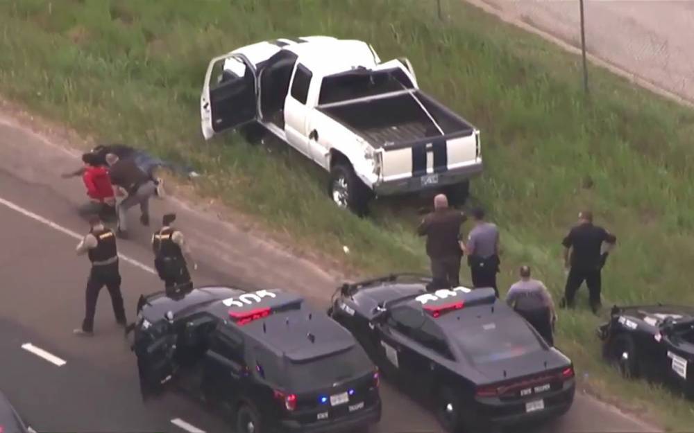 Вот это погоня: двойной переворот, тараны от полицейской машины (видео) - zr.ru - США - штат Оклахома - Америка