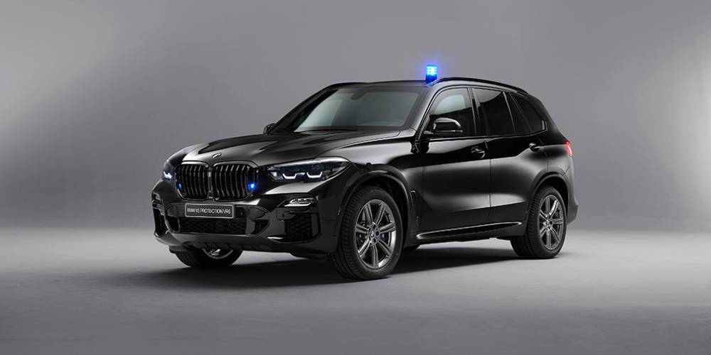 Видео: бронированный BMW X5 устроил гонку с пулей - autonews.ru
