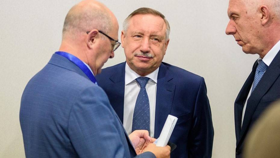 Александр Беглов - Беглов представил губернаторский отчет инфографикой в соцсетях - dp.ru - Санкт-Петербург