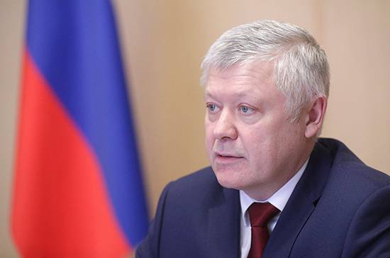 Василий Пискарев - Комиссия Госдумы попросит МИД принять меры к западным СМИ из-за статей о смертности в России - pnp.ru - Россия - New York