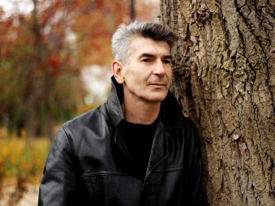 Писатель Андрей Рубанов о поствирусном мире: сверху рычат, снизу ропщут - newtvnews.ru