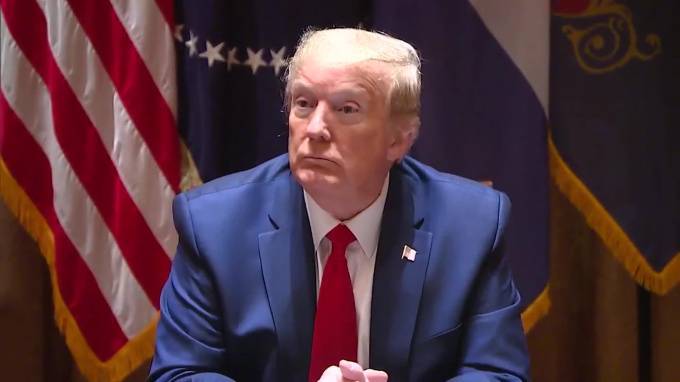 Дональд Трамп - Трамп призвал губернаторов штатов возобновить работу школ - piter.tv - США - Вашингтон - шт. Колорадо - штат Северная Дакота