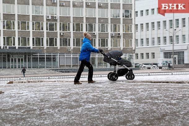 Виктор Бобыря - Выплаты на детей от 3 до 16 лет: вопросы и ответы - bnkomi.ru - Россия - респ. Коми