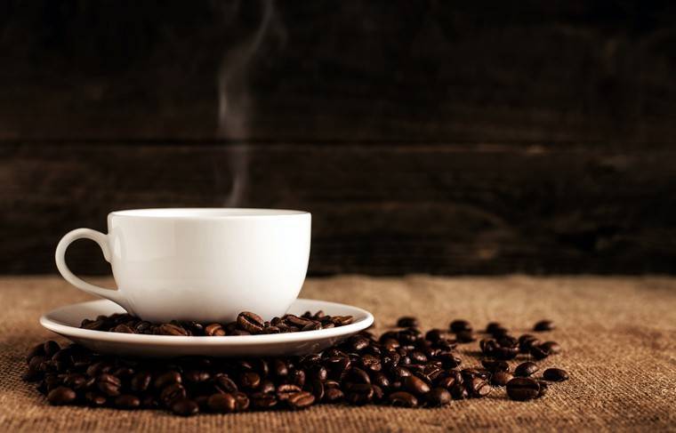 Кофе впервые обогнал чай по популярности в РФ - news.ru - Россия