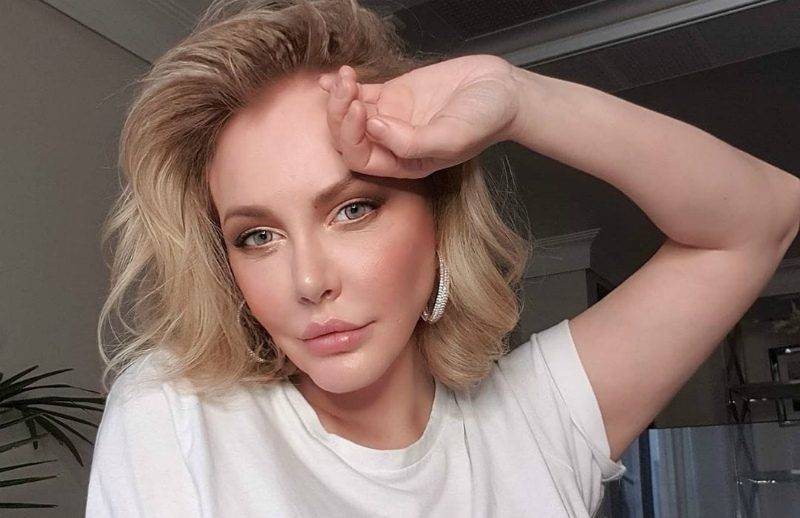 Айза Анохина - Мария Малиновская - «Лицо плывет вниз»: Малиновская легла под нож хирурга вслед за Анохиной - bloknot.ru
