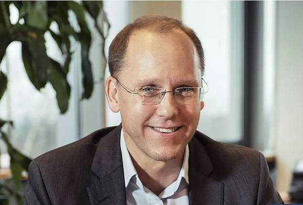 Tele2 - Lamoda возглавил экс-топ-менеджер «Билайна» и Tele2 - cnews.ru - Россия - США