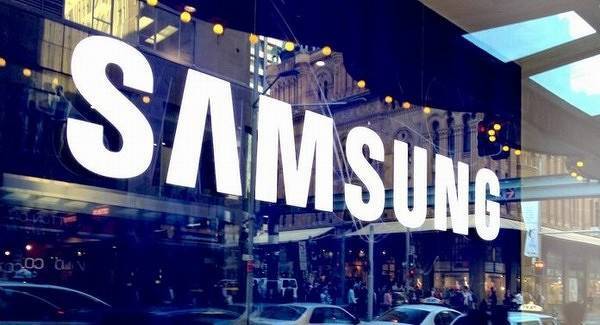 Samsung готовит дешевый смартфон с огромной батареей - cnews.ru