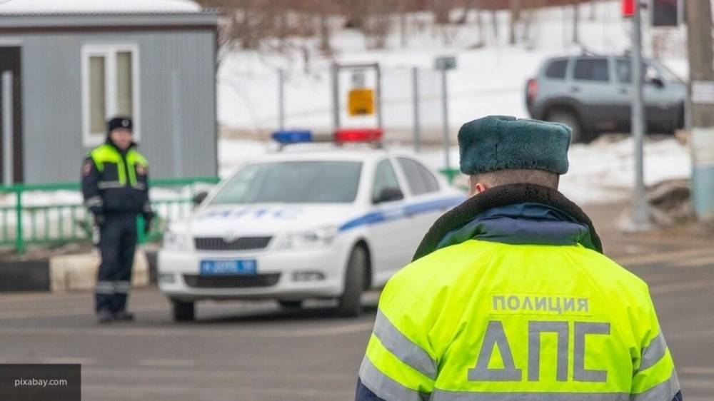 Владислава Грин - Госавтоинспекторы сопроводили роженицу до роддома в ЯНАО - nation-news.ru - окр. Янао