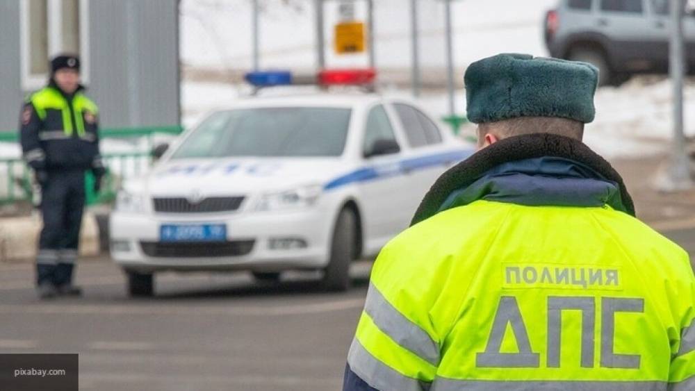 Полицейские Нового Уренгоя помогли беременной женщине добраться до роддома - inforeactor.ru