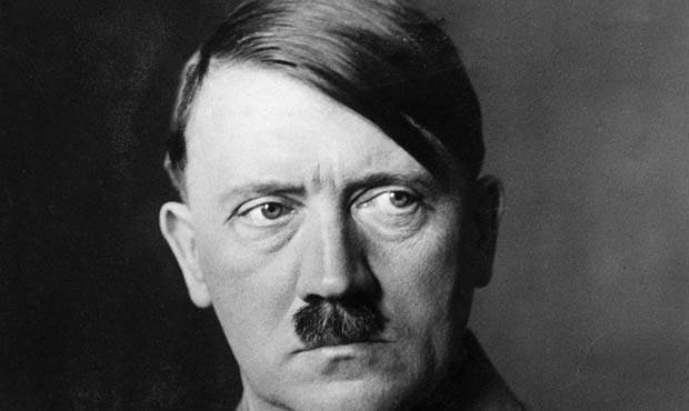 Адольф Гитлер - Генрих Гиммлер - СКР возбудил уголовное дело по факту публикации на сайте «Бессмертного полка» фотографий Гитлера и Гиммлера - og.ru