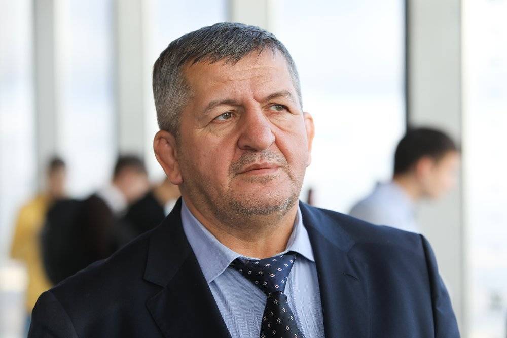 Хабиб Нурмагомедов - Рамазан Рабаданов - Отец Хабиба Нурмагомедова вышел из комы - vm.ru - Россия