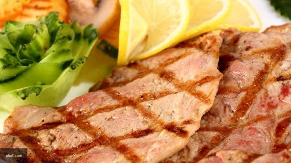 Bloomberg: в США мясные изделия стали продуктом для богатых - inforeactor.ru - США