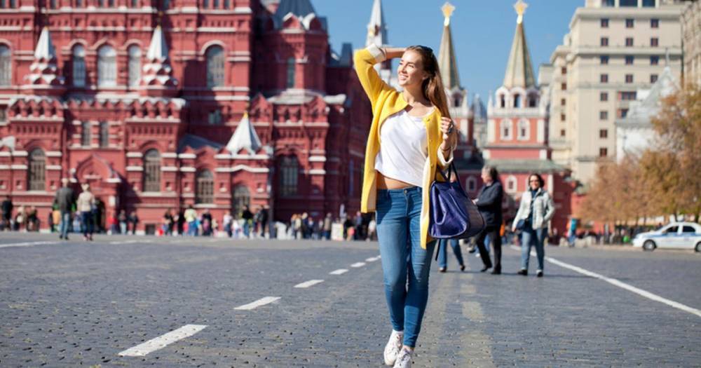 Роман Вильфанд - Россиянам предрекли частые волны тепла летом - ren.tv - Россия