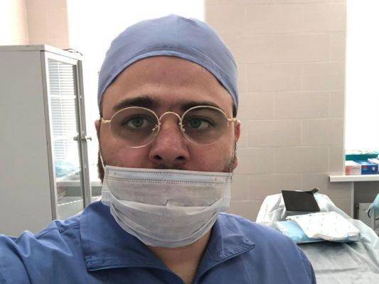 «Мы покончим с этим вирусом» — сирийский врач-доброволец сражается в Москве - eadaily.com - Москва - Россия - Сирия