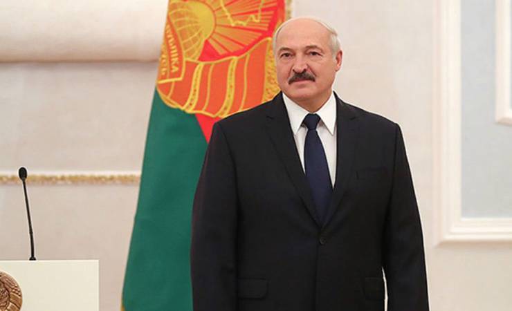 Александр Лукашенко - Сергей Румас - Лукашенко возмущается ценой на российский газ и надеется на международные кредиты - gomel.today - Белоруссия