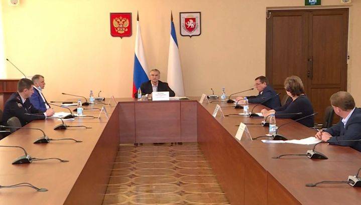 Сергей Аксенов - Более 80% крымчан с 18 мая вернутся на работу - vesti.ru - Крым - Севастополь