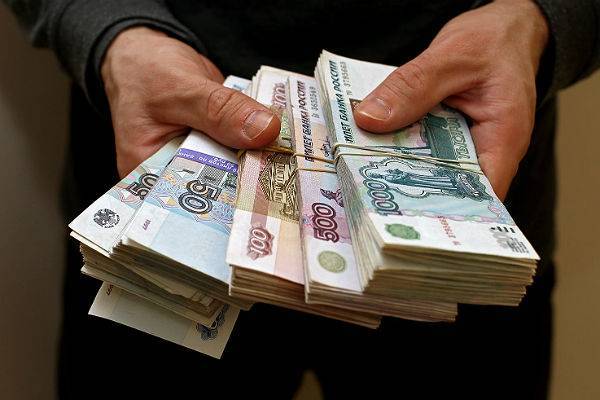Даниил Егоров - Кредиты на выплату зарплат получили 44 тысячи ИП, доложила ФНС - trud.ru