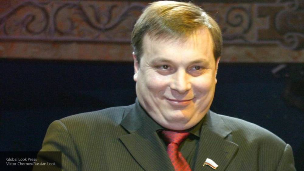 Екатерина Гордон - Разин: западные спонсоры Гордон платят ей за оскорбление жителей России - inforeactor.ru - Россия