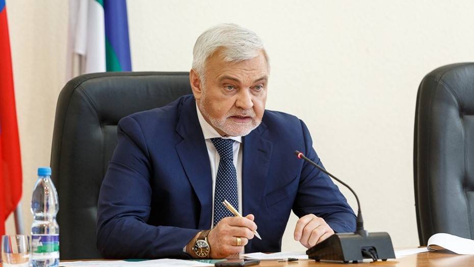 Владимир Уйба - В Коми отложили послабления для бизнеса из-за новых очагов COVID-19 - dp.ru - респ. Коми - Усинск