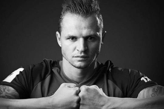Ольга Бузова - Дмитрий Тарасов - Дмитрий Тарасов рассказал о причинах развода с Ольгой Бузовой - versia.ru
