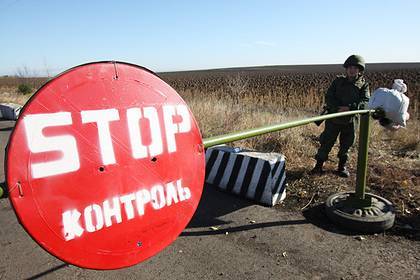 Андрей Ермак - Украину обвинили в срыве переговоров по прекращению огня в Донбассе - lenta.ru - Россия - Украина - Киев - Минск