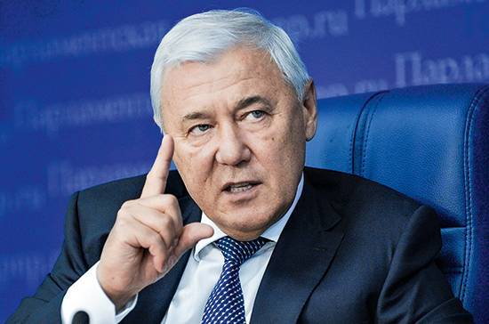 Анатолий Аксаков - Аксаков сообщил, когда укрепится рубль - pnp.ru