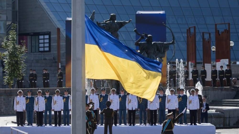 Петр Порошенко - Эксперт констатировал отсутствие четкой позиции в исторической политике Украины - riafan.ru - Украина - Киев