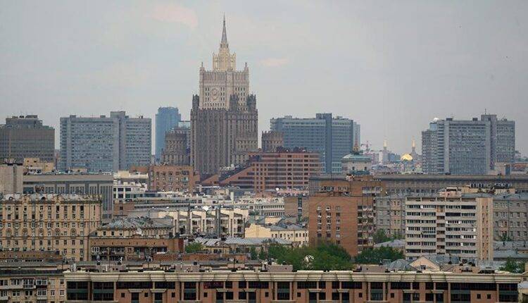 Роман Вильфанд - Облачная погода и до +15 ожидается в Москве в пятницу - newtvnews.ru - Москва - Россия - Московская обл.