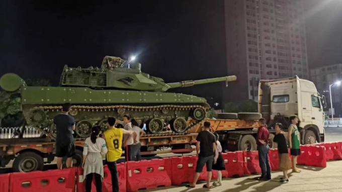 Новейшие китайские танки Тип 15 заменят устаревшие клоны Т-54 - piter.tv - Китай