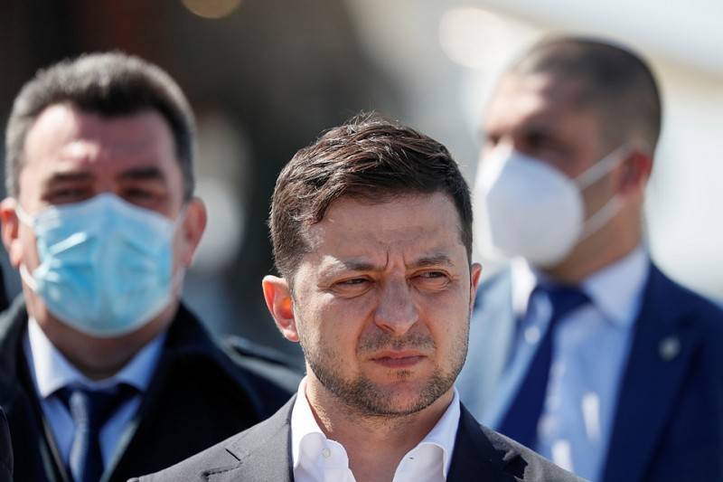 Петр Порошенко - Зеленский продлил запрет на российские соцсети - pravdoryb.info - Украина