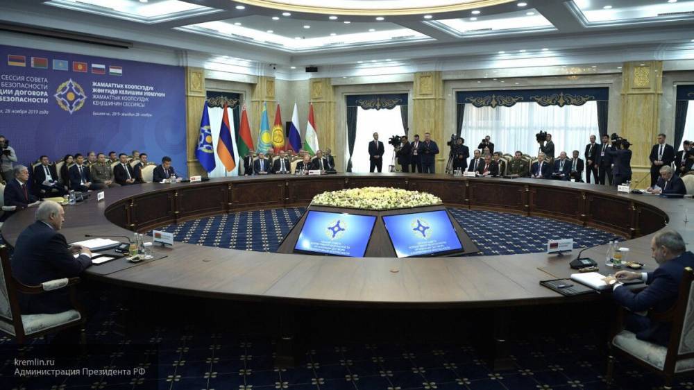 Станислав Зась - Генсек ОДКБ предложил провести парад Победы 24 июня или в начале сентября - nation-news.ru - Россия