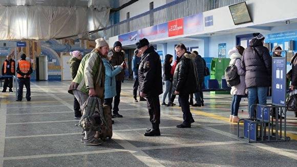 Вахтовики, оказавшиеся в эпицентре вспышки COVID-19 в Якутии, вернутся в Курган 18 мая - znak.com - респ. Саха - Курганская обл.