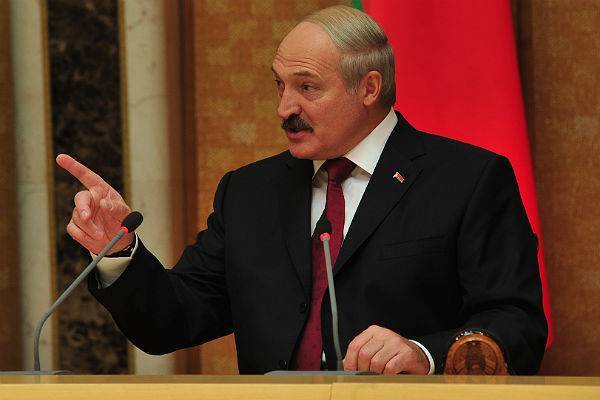 Александр Лукашенко - Иван Крупко - Белорусскую еду «с руками и ногами заберут», заверил Лукашенко - trud.ru - Белоруссия - Витебск