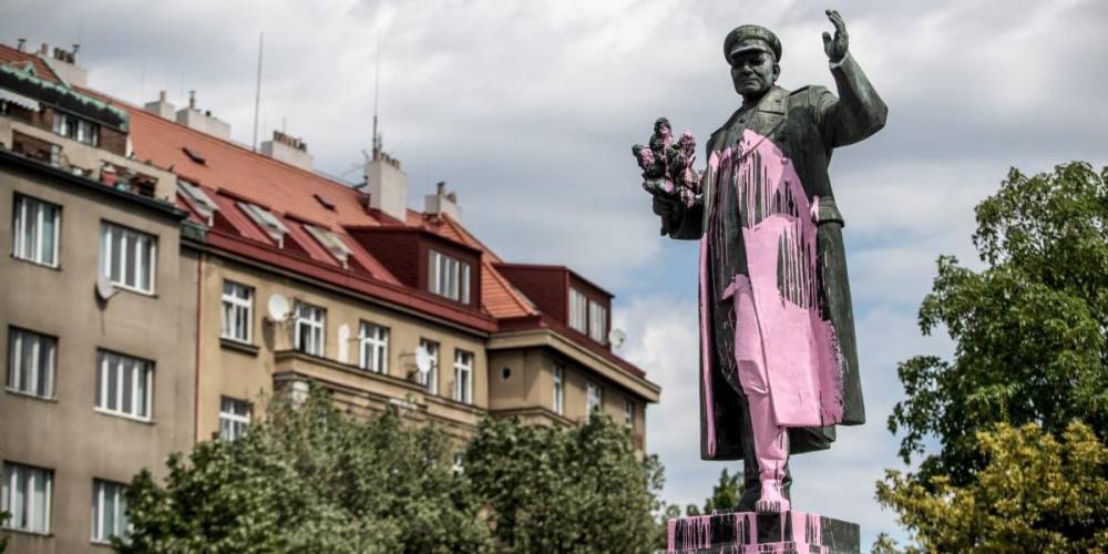 Дочь маршала Конева выступила против восстановления памятника в Праге - ruposters.ru - Москва - Прага