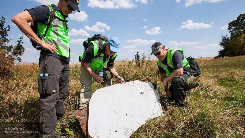 Юрий Антипов - Юрий Антонов - Антипов рассказал, что знает истинные причины крушения MH17 - politros.com - Россия - Украина - Малайзия