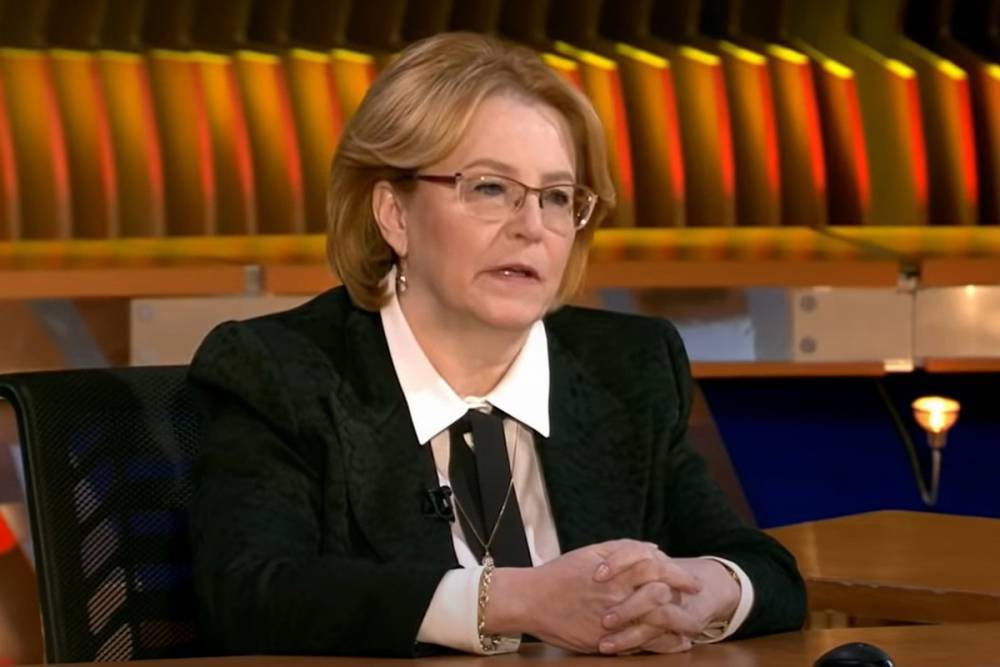 Вероника Скворцова - Скворцова рассказала, кто тяжелее всех переносит коронавирус - mk.ru - Россия