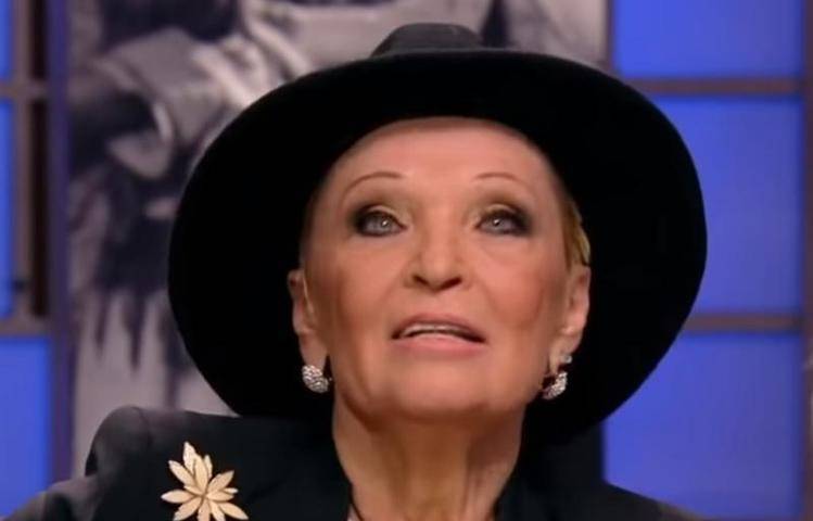 Светлана Светличная - Участники премии «Память народа: во имя мира» поздравили с юбилеем Светлану Светличную - vm.ru - Москва - Россия