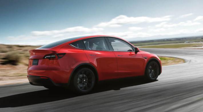 Электрокары Tesla не будут популярны в России, где любят бюджетные машины - inforeactor.ru - Россия - Китай