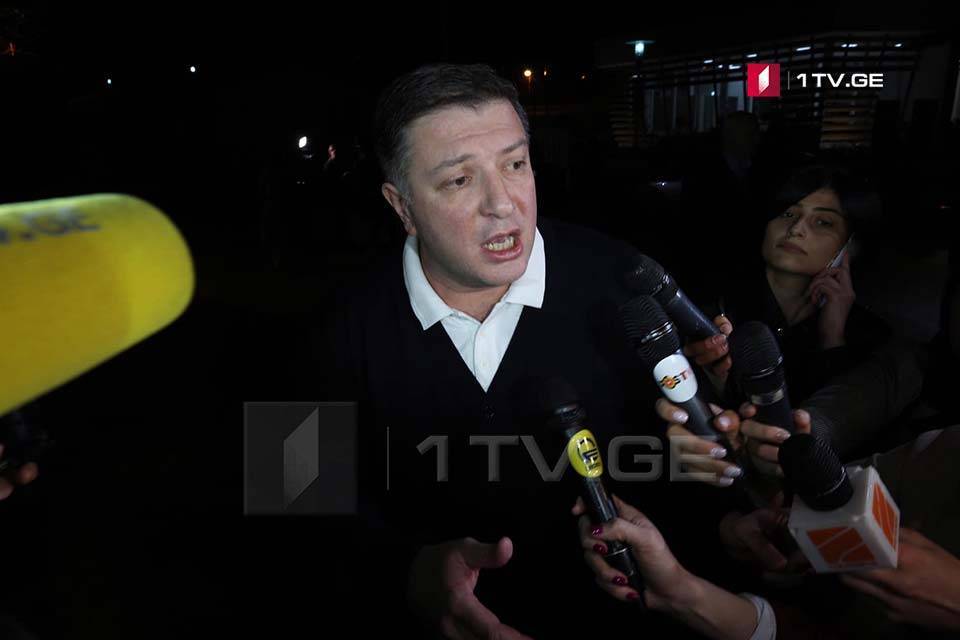 Гиги Угулава и Ираклий Окруашвили покинули тюрьму - newsgeorgia.ge - Грузия - Рустави