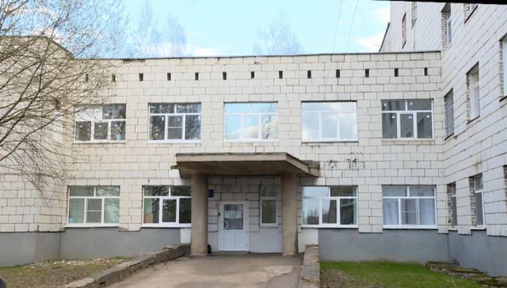 "Красная зона" костромской больницы запросила усиление - vesti.ru - Костромская обл. - Кострома